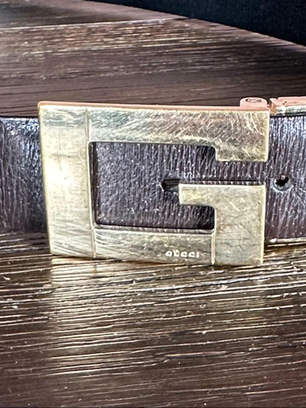 Vintage Gucci Reversible Black and Brown Leather Belt!